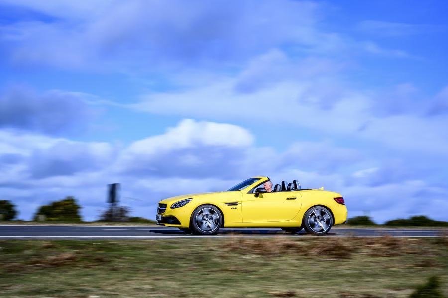  Mercedes-Benz SLC300 Final Edition (R172) 2019 года  (UK) (фото 6 из 19)